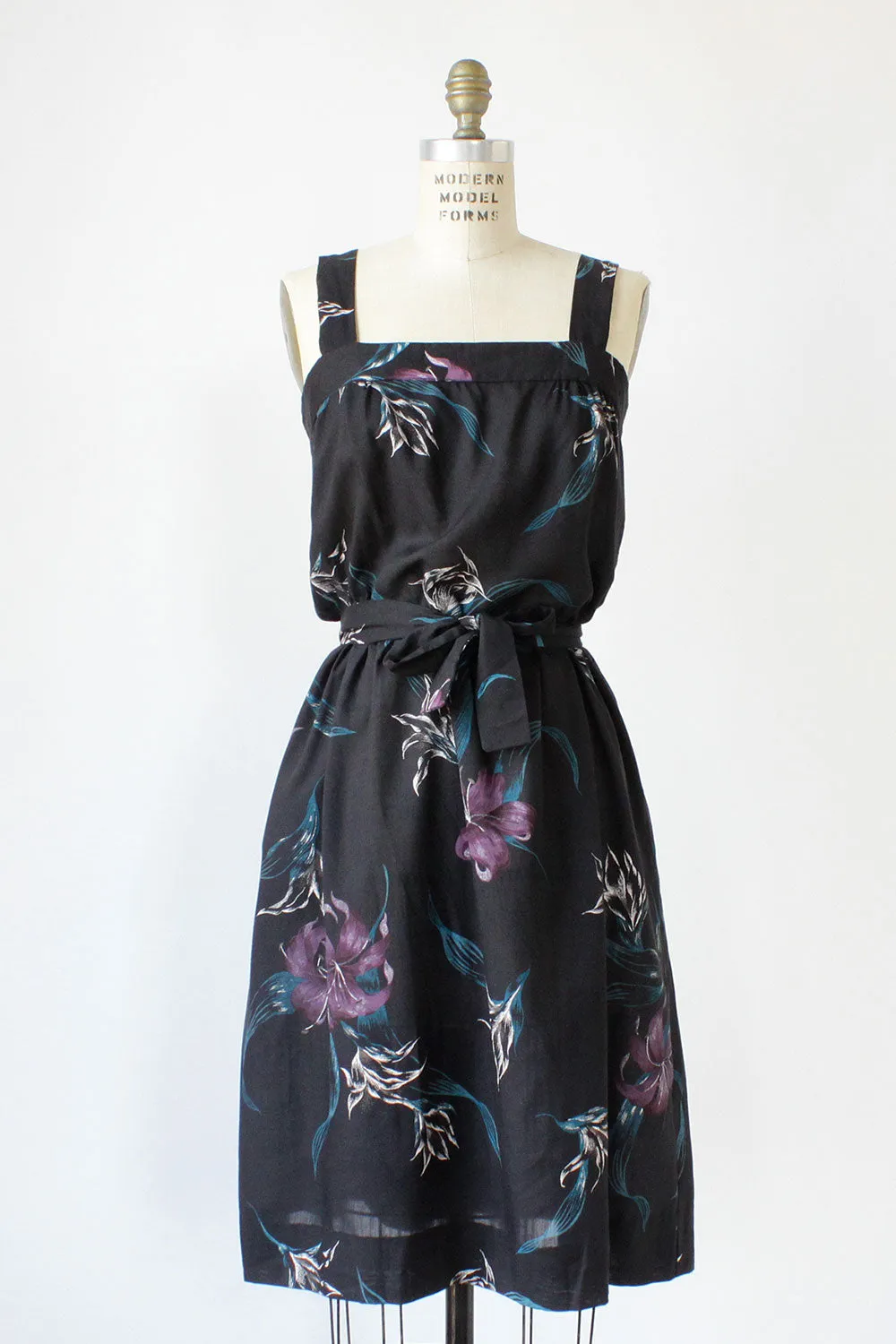 70s Dark Lily Sundress M/L