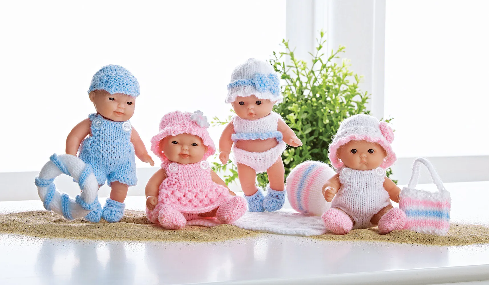 A Day at the Beach Doll Kit - Pink & Blue