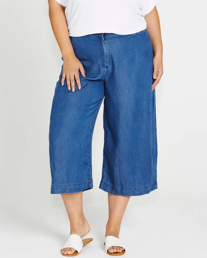 Betty Basics Apollo Bay Lyocell Crop Pant Antique Indigo