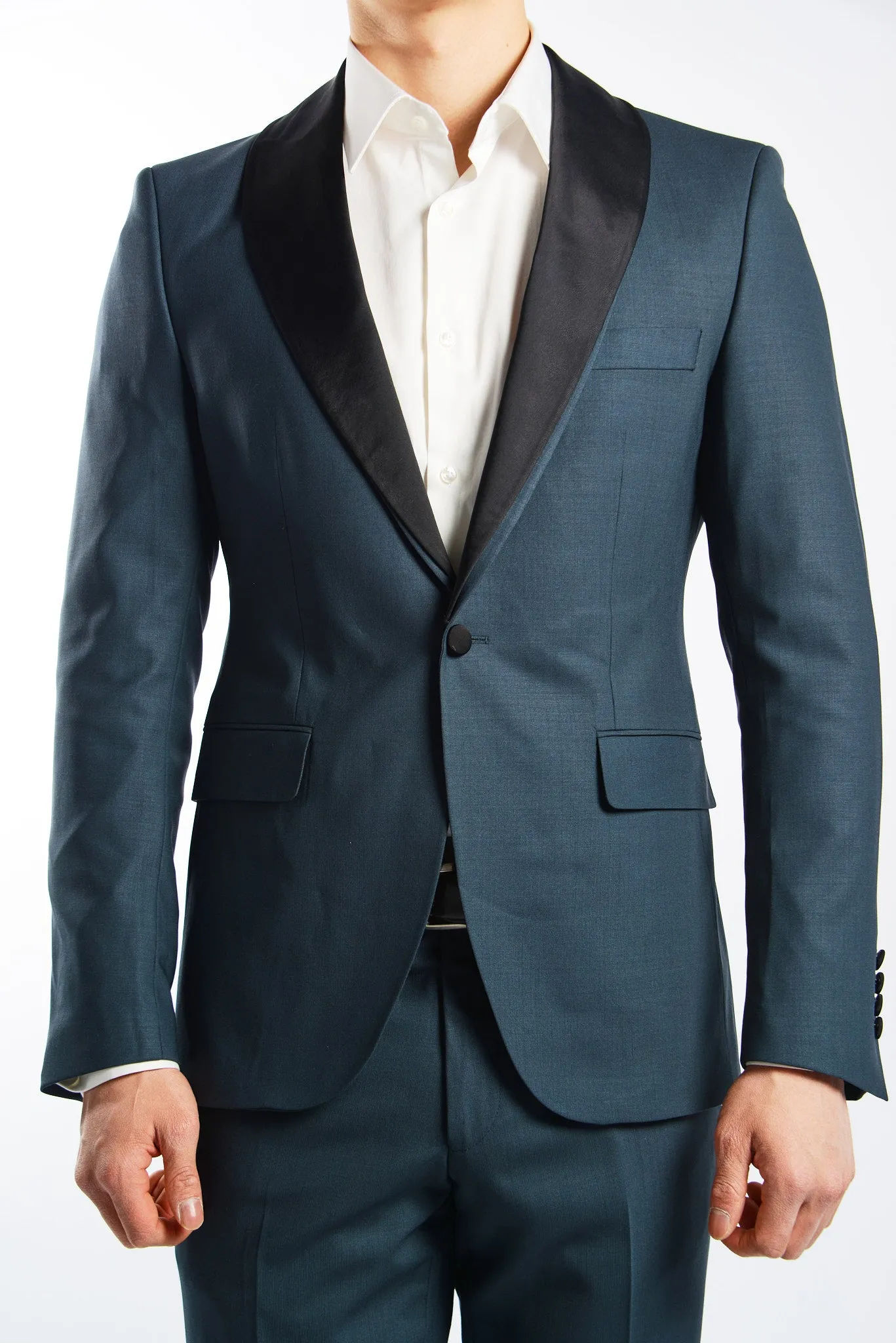 Euro Solid Tuxedo Blazer