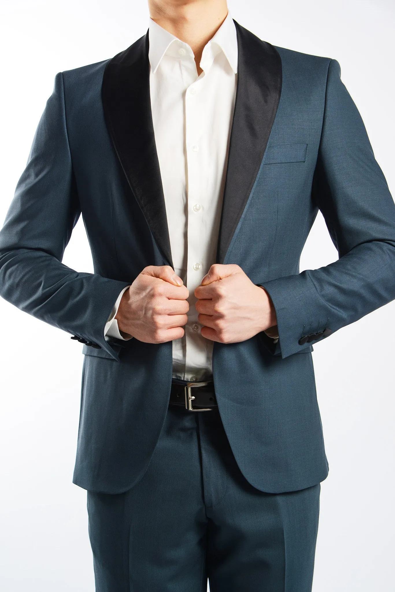 Euro Solid Tuxedo Blazer