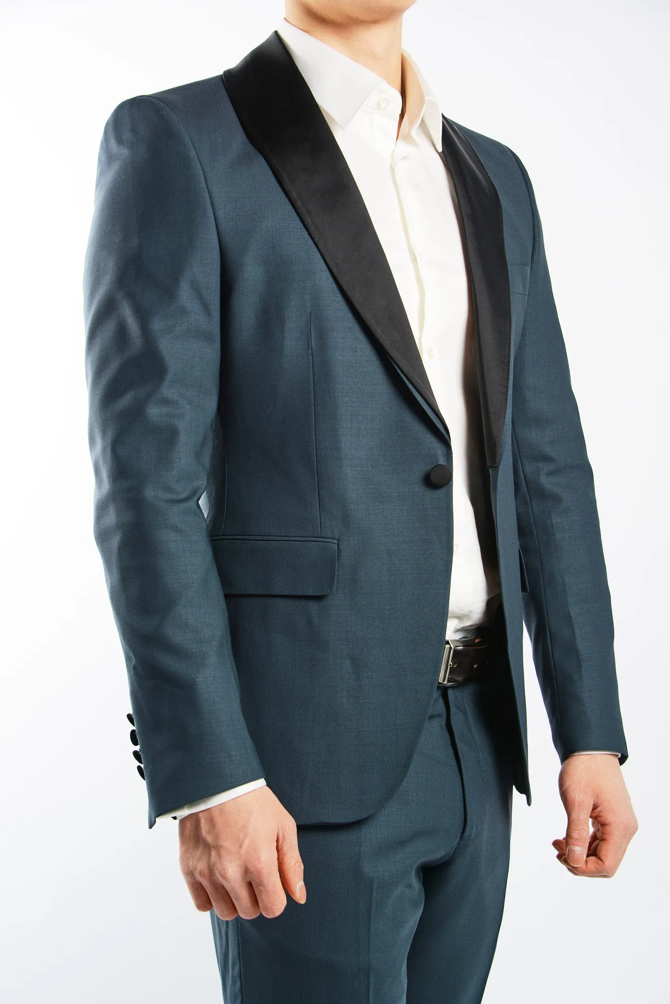 Euro Solid Tuxedo Blazer