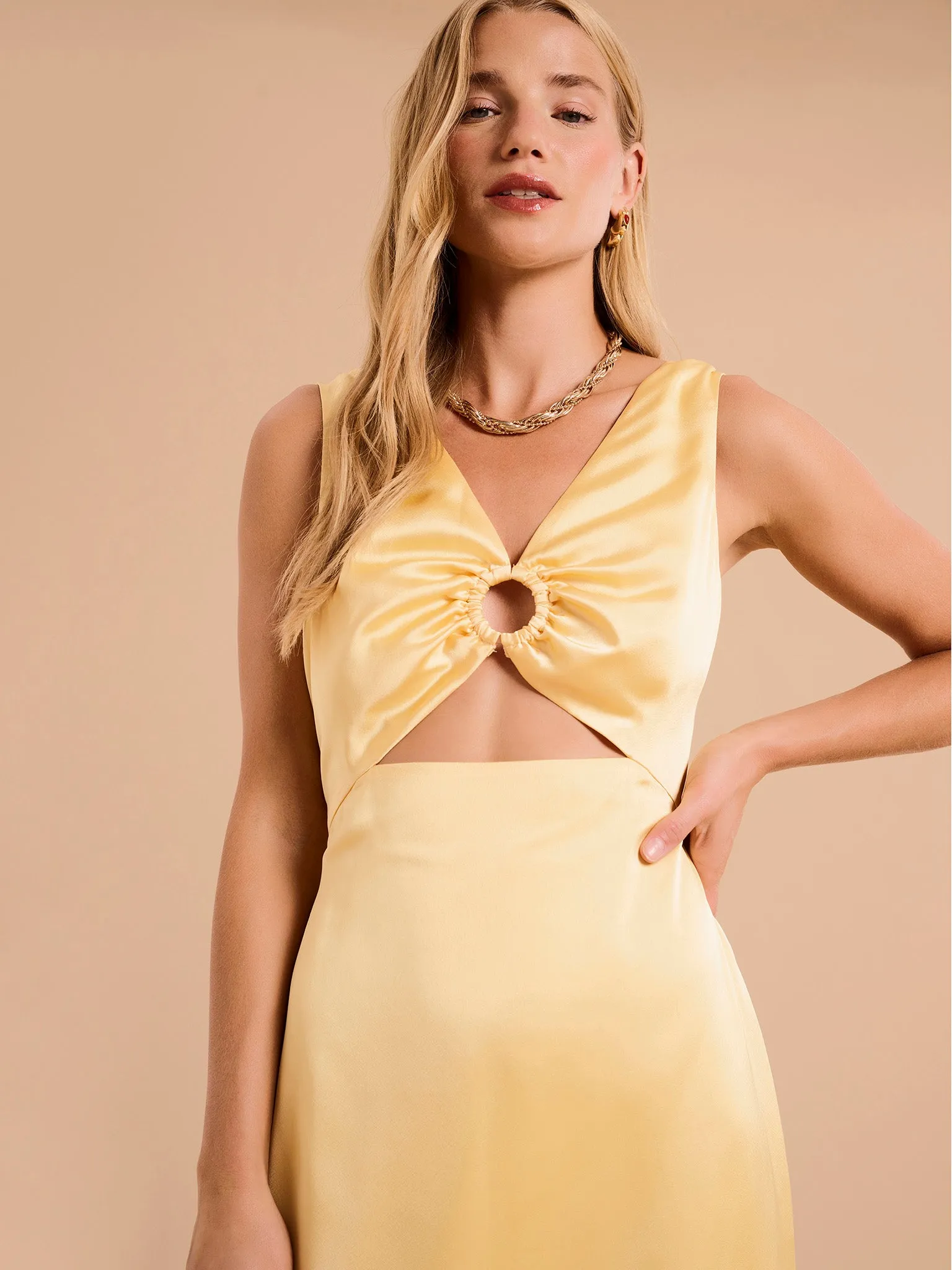 Fredricka Maxi Dress in Lemon Yellow