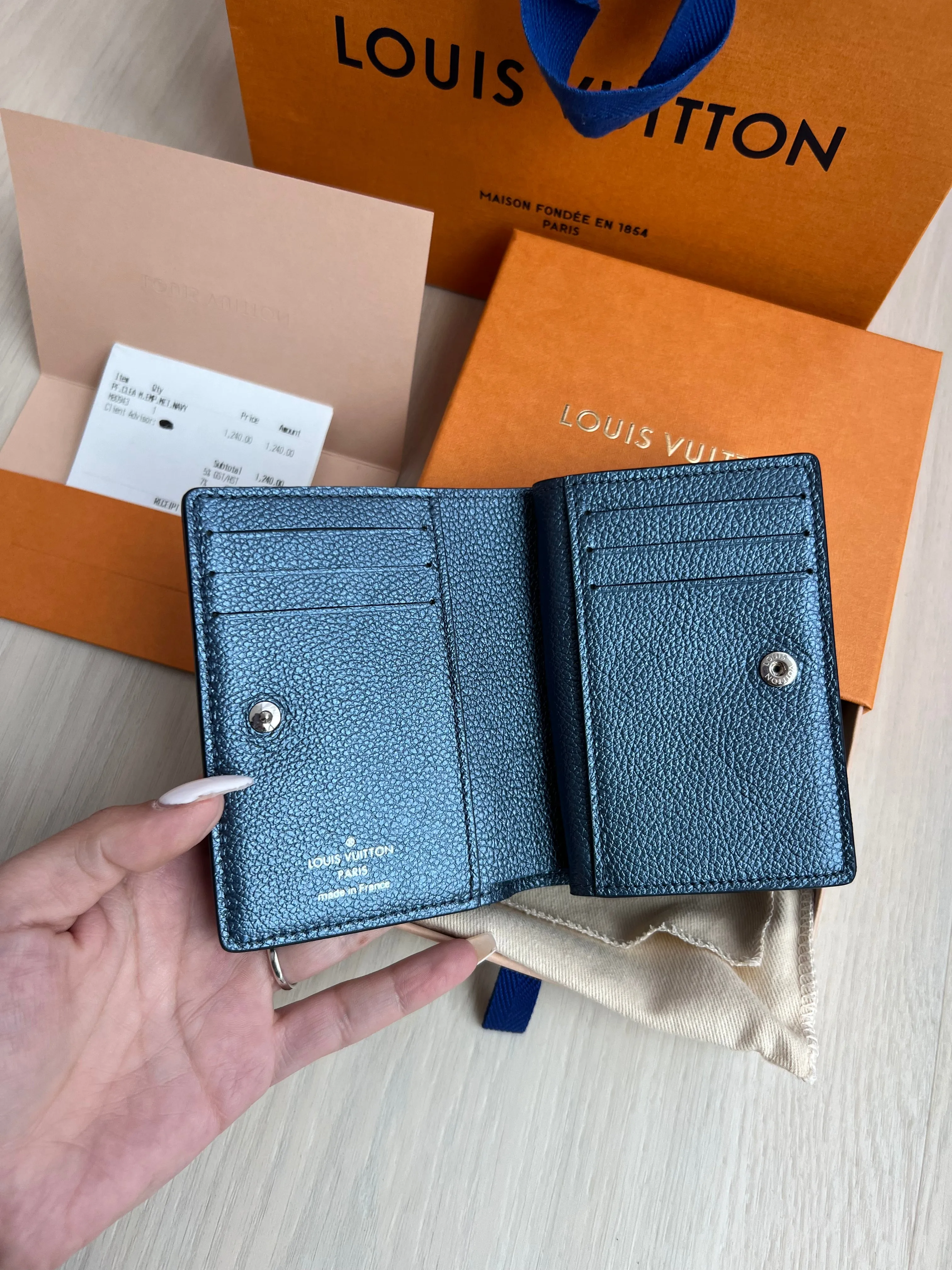 Louis Vuitton Clea Wallet