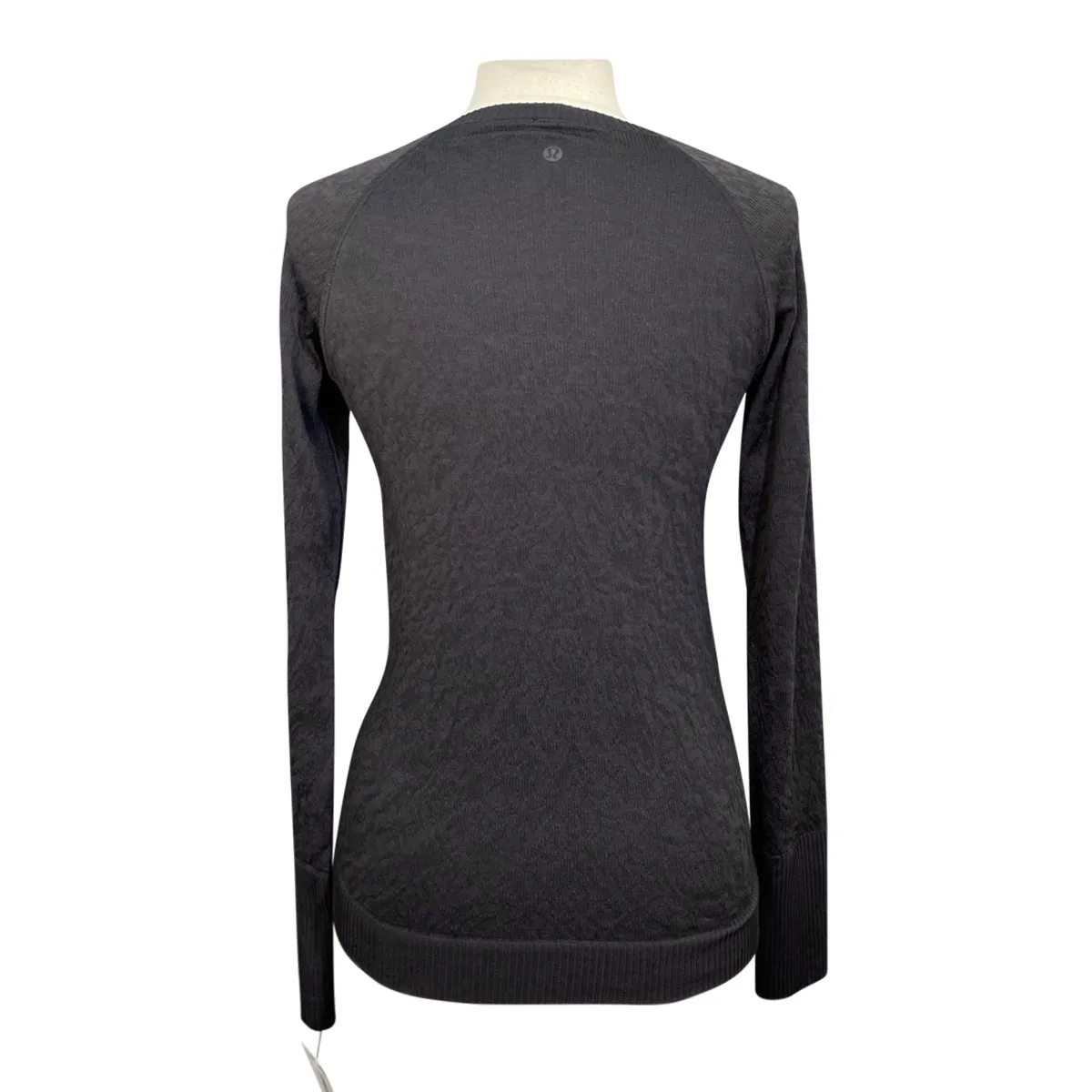 Lululemon Textured Compression Top in Black - Approx. Women's 4 (Small)