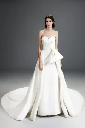 VRM370 - STRAPLESS DREAMY BOW GOWN